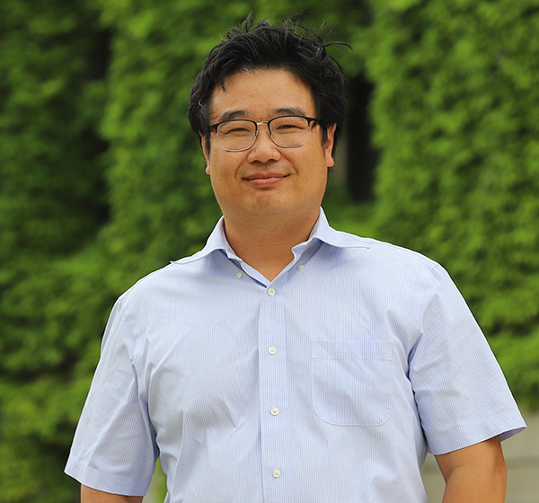 Professor Zhao Qin