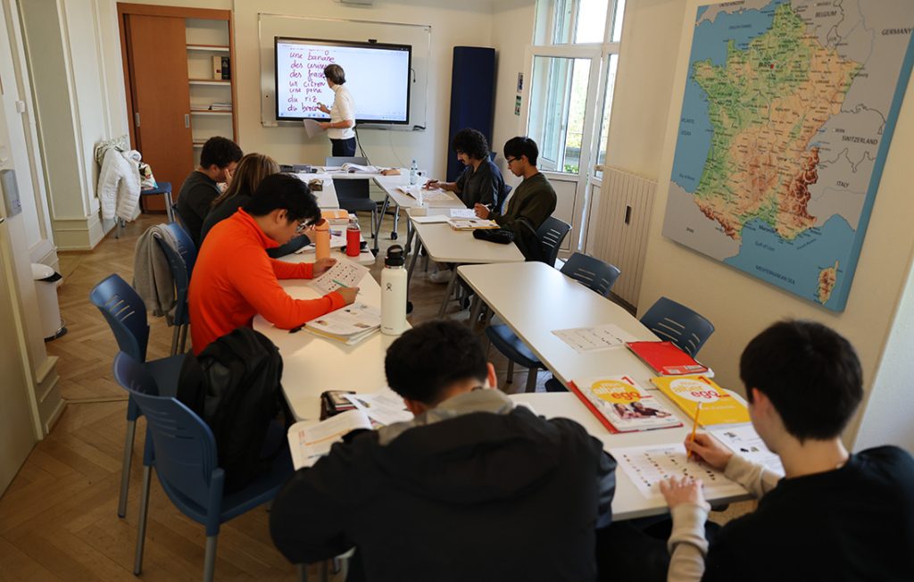Syracuse University students studying in Strasbourg, France